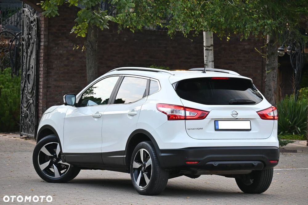 Nissan Qashqai 1.2 DIG-T Xtronic TEKNA - 17