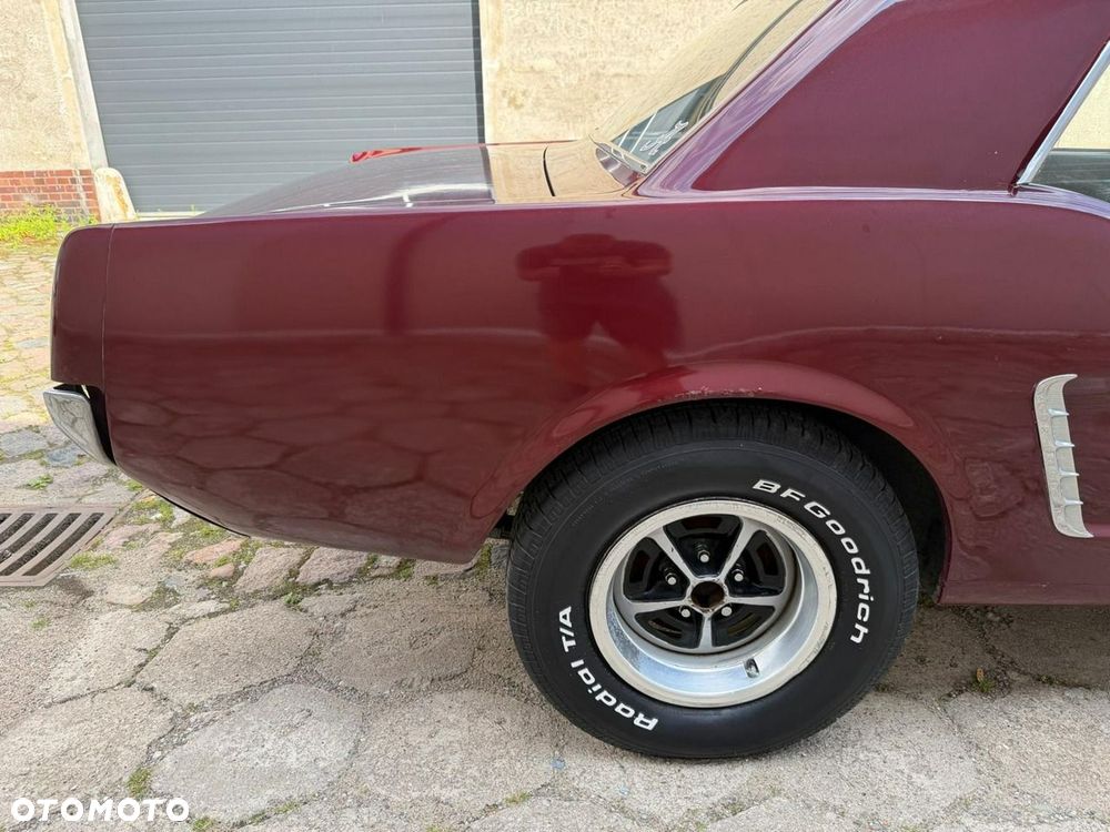Ford Mustang - 14