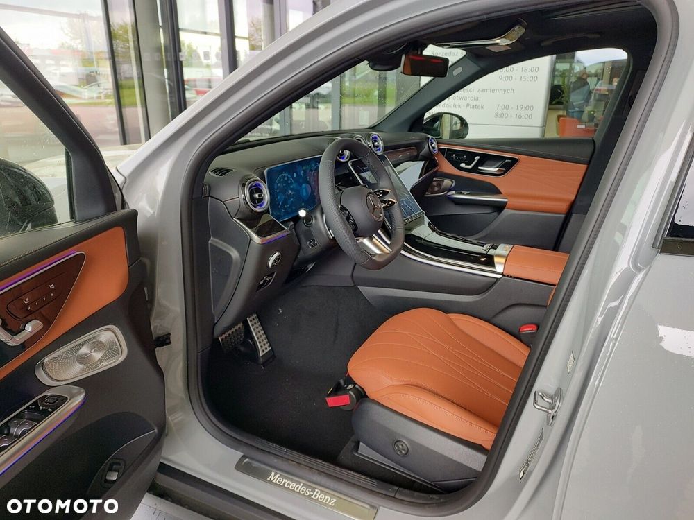 Mercedes-Benz GLC - 7