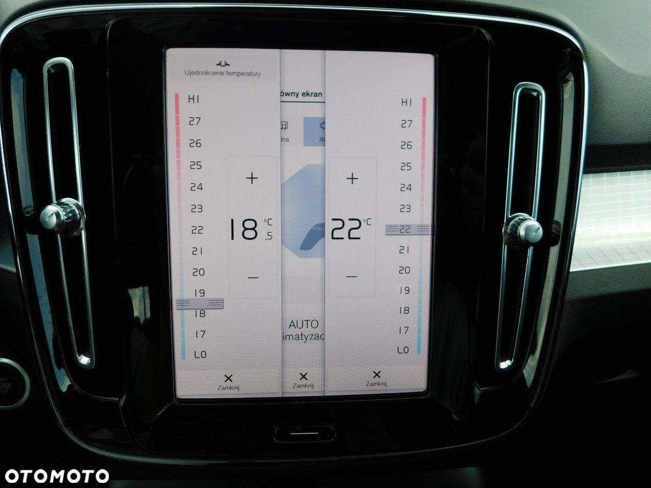 Volvo XC 40 - 24