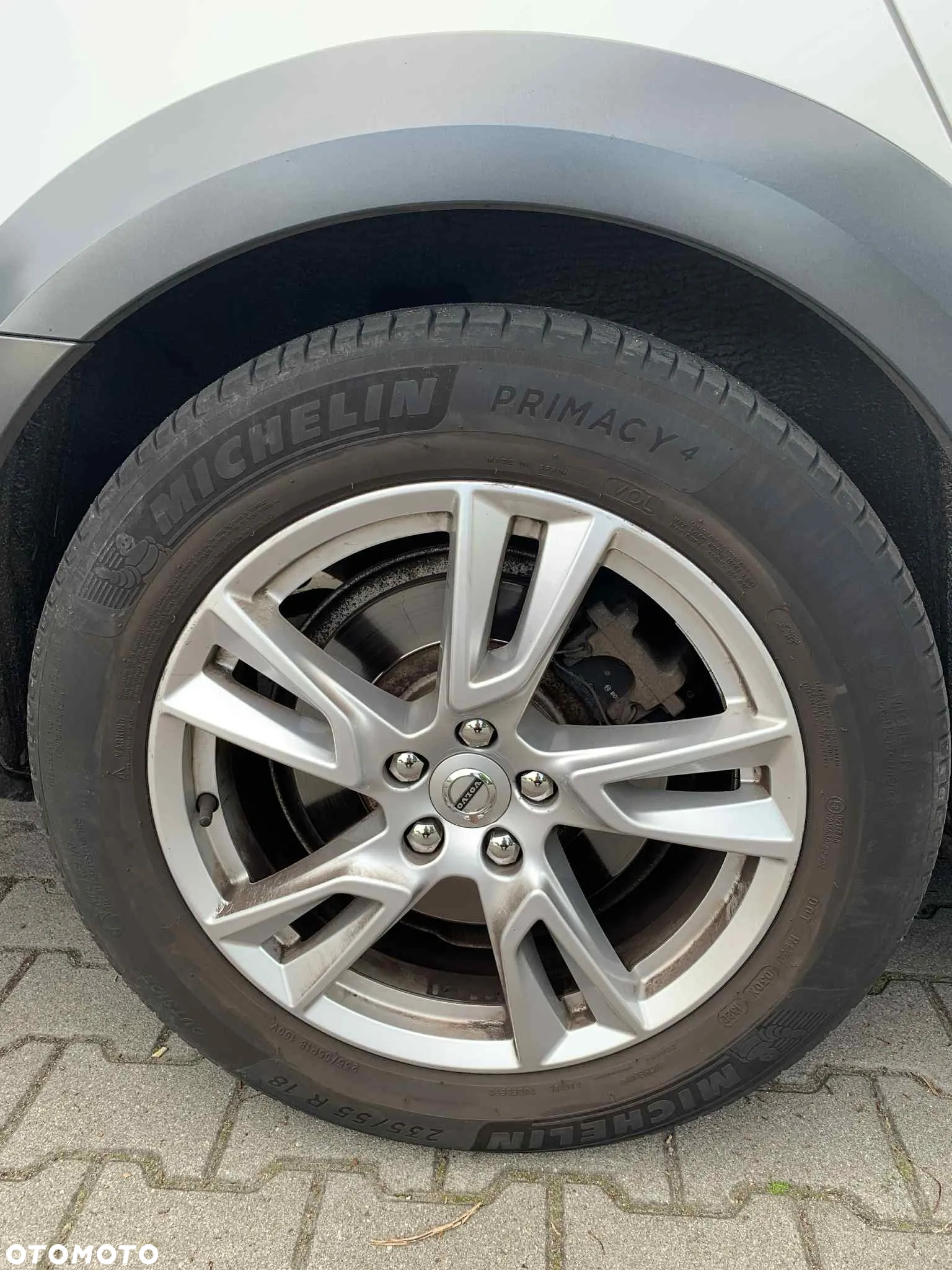 Volvo V90 Cross Country - 14