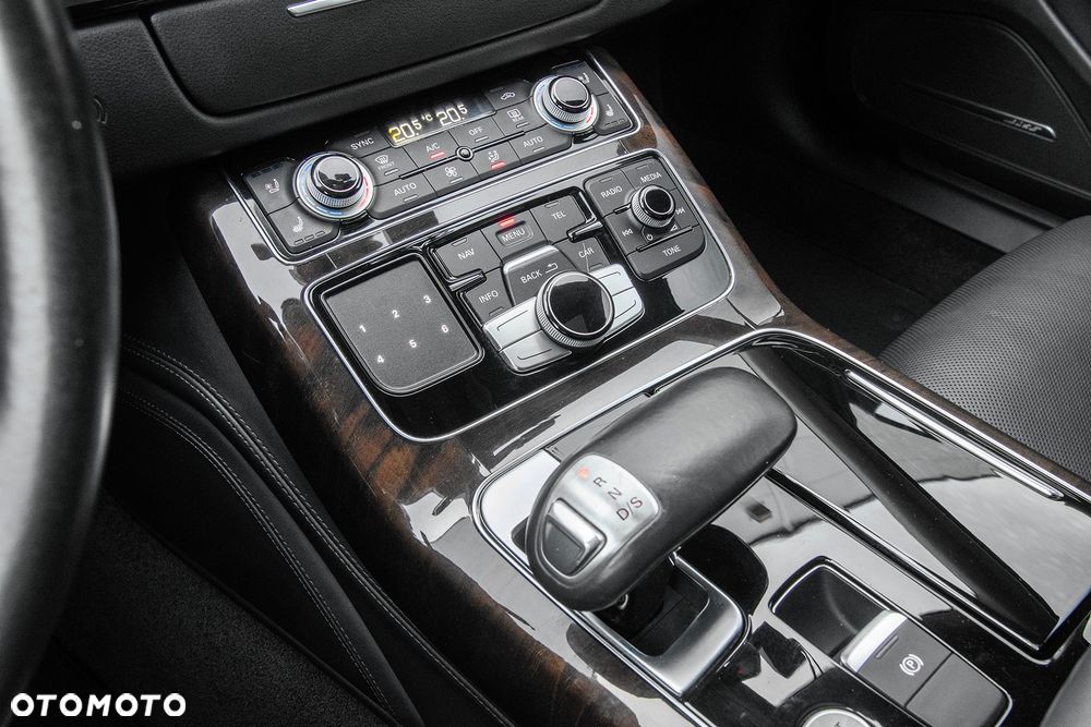 Audi A8 - 18