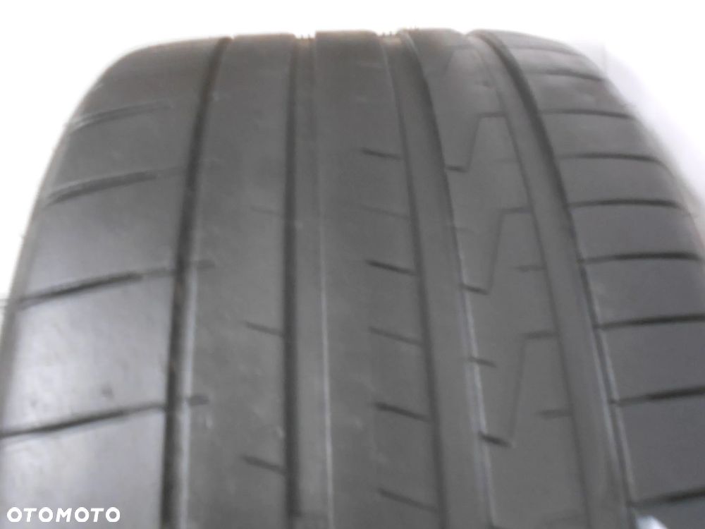 OPONA POJEDYNKA 255/35R20 HANKOOK VENTUS S1 EVO Z DOT  2222 5.7MM - 2