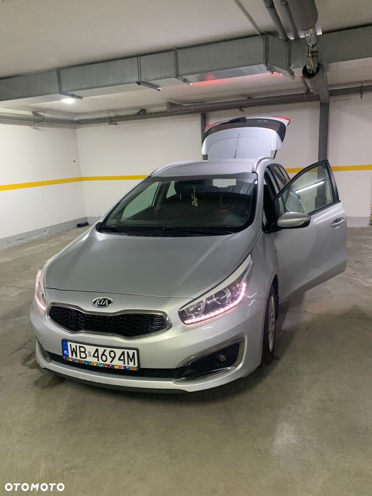 Kia Ceed - 7