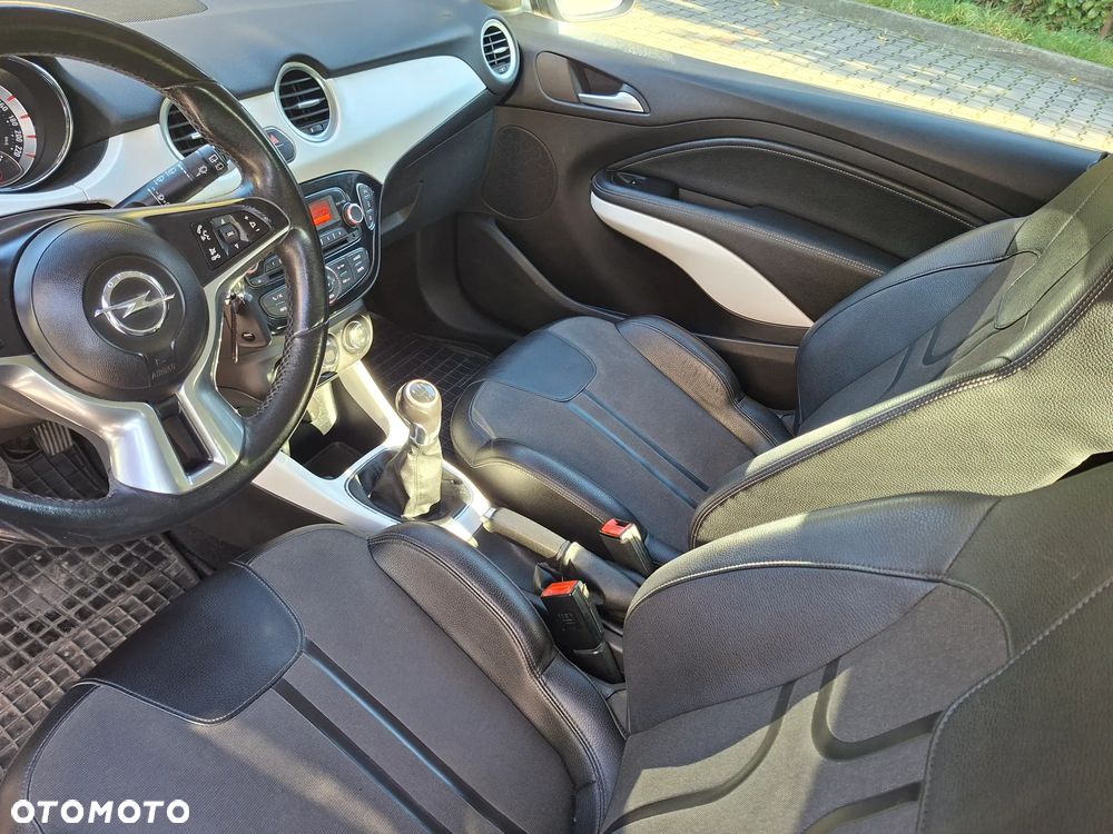 Opel Adam 2013