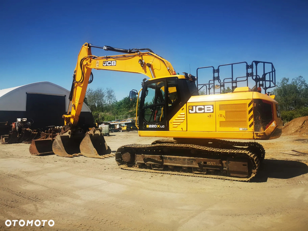 JCB 220 X lc