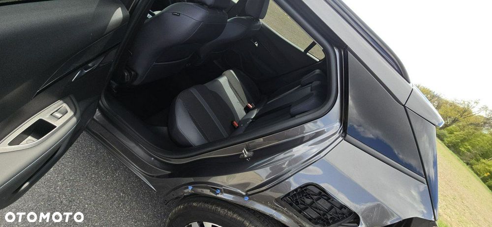 Peugeot 2008 - 17