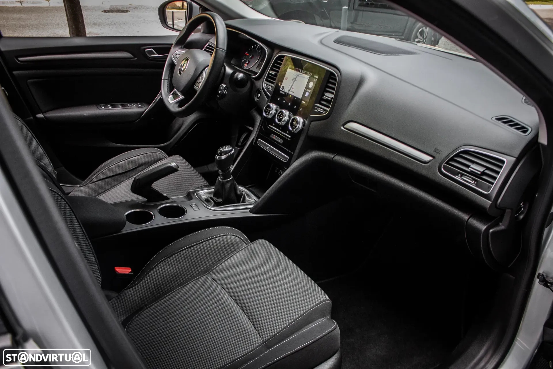 Renault Mégane 1.5 Blue dCi Equilibre - 27