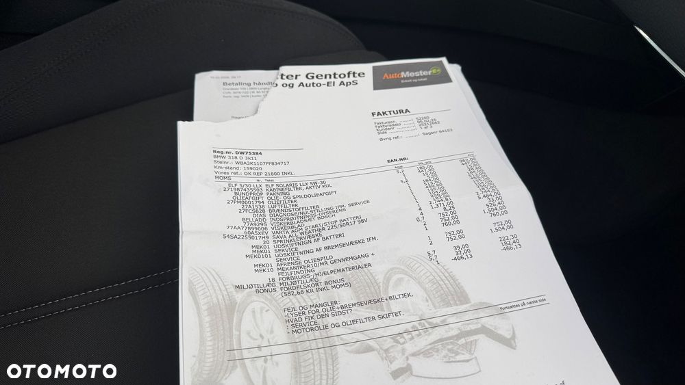 BMW Seria 3 318d Sport Line - 40