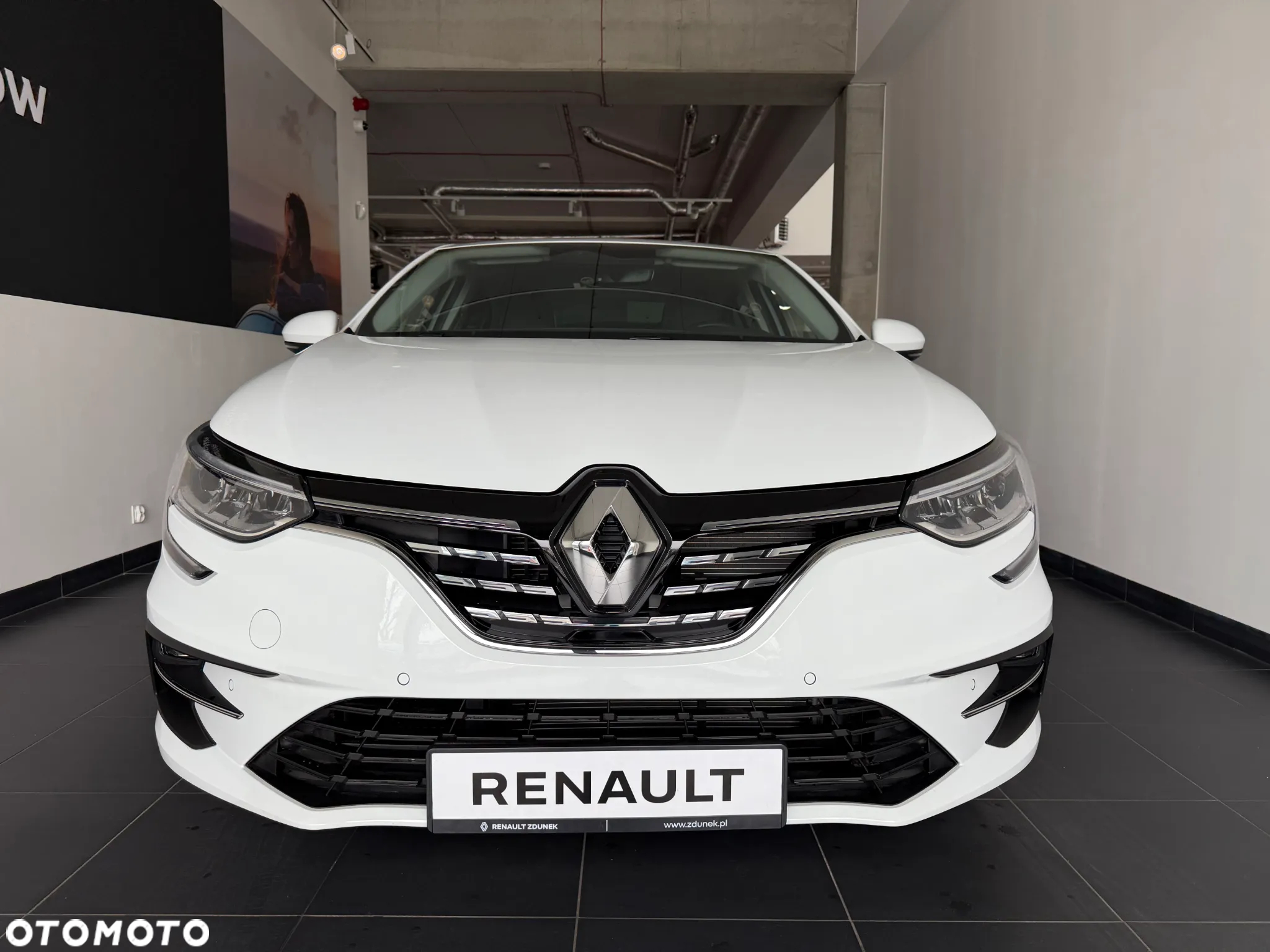Renault Megane 1.3 TCe FAP Techno EDC - 6