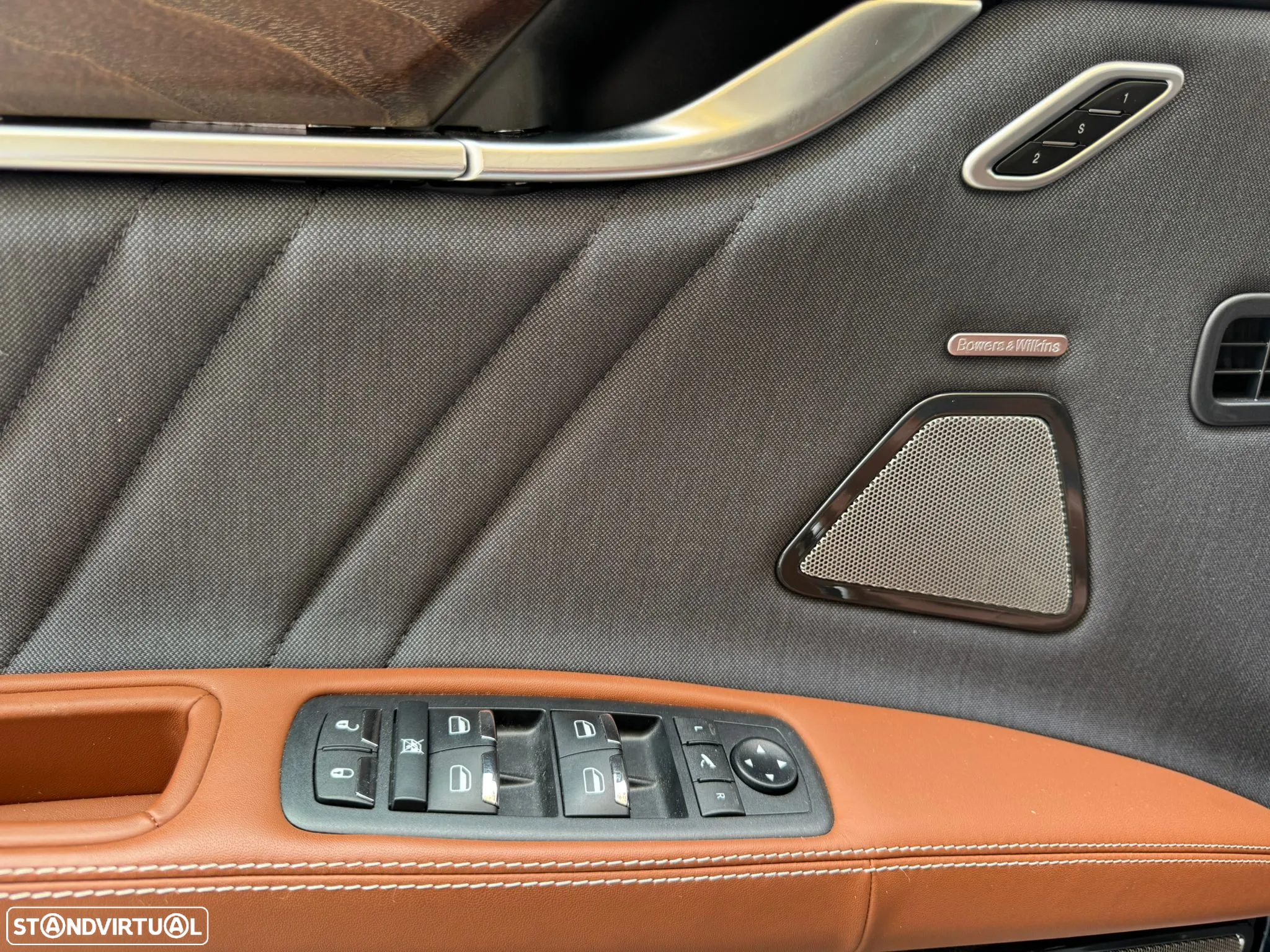 Maserati Ghibli 3.0 V6 GranLusso - 2