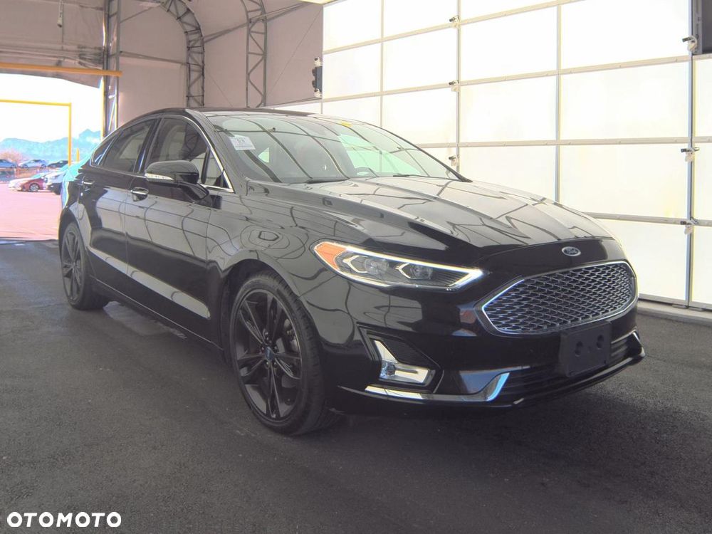 Ford Fusion - 5