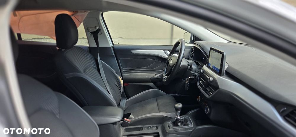 Ford Focus 1.5 TDCi DPF Start-Stopp-System Business - 15