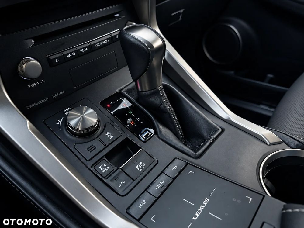 Lexus NX - 17
