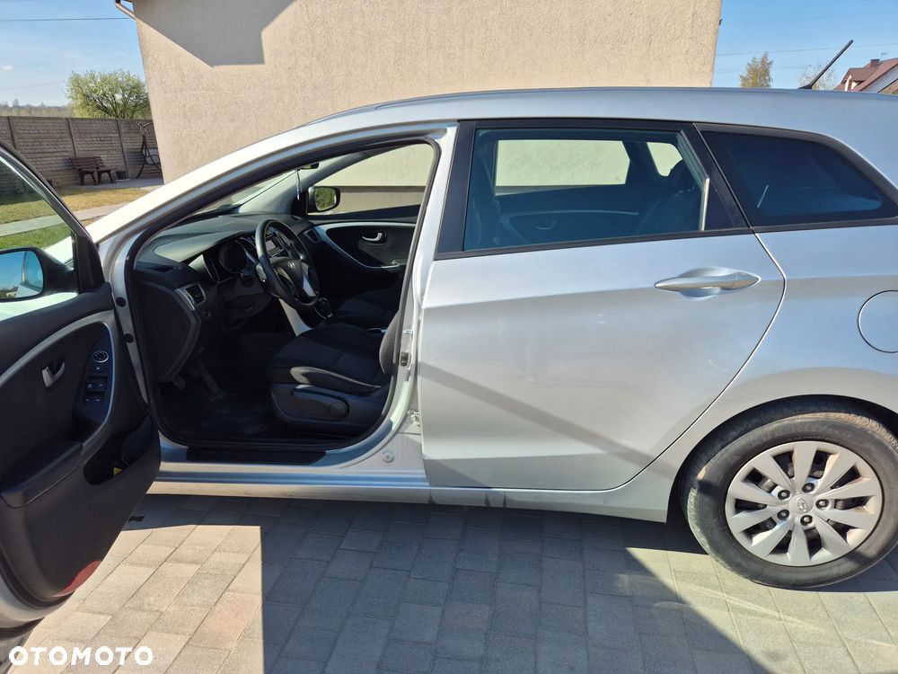 Hyundai i30 1.4 CRDi Comfort - 10