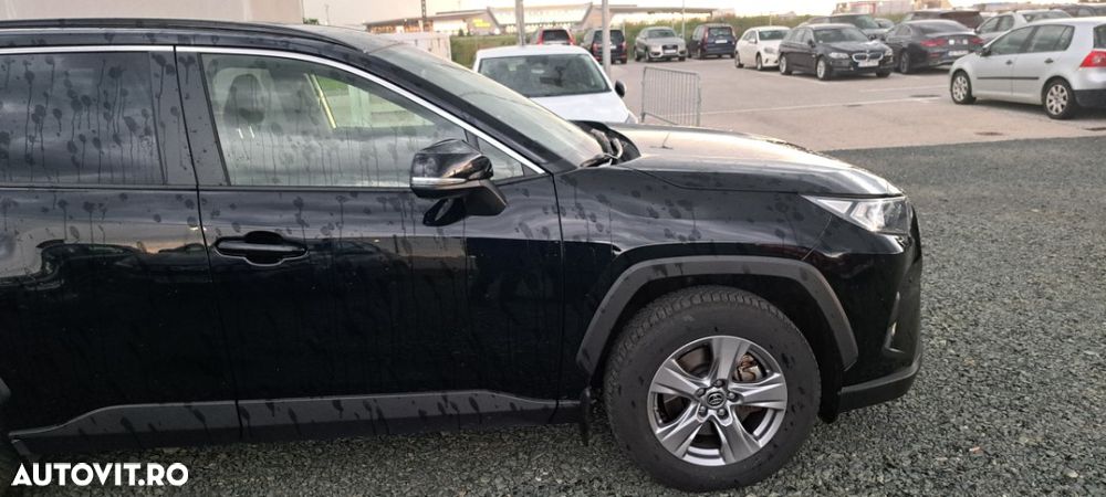 TOYOTA RAV4 2024 — imagine 5