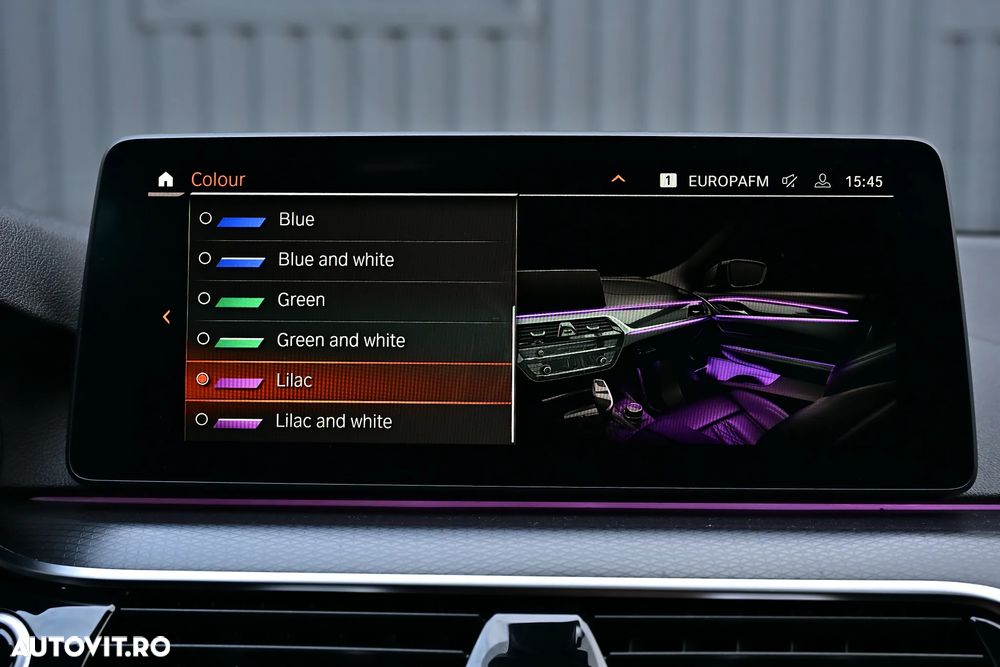 BMW Seria 5 520d AT MHEV - 34