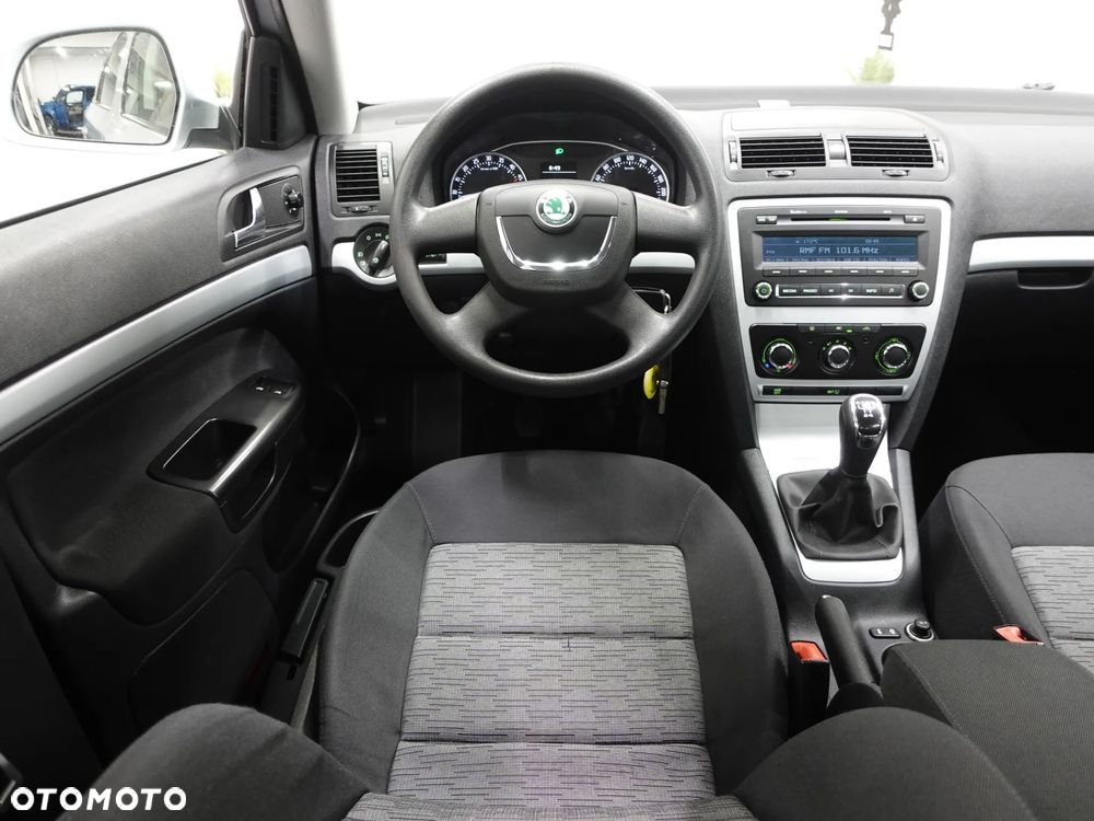 Skoda Octavia 1.6 TDI DPF Classic - 31