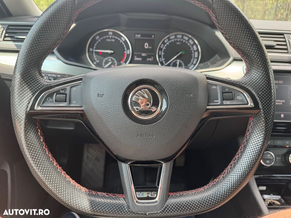 Skoda Superb 2.0 TDI DSG Ambition - 11