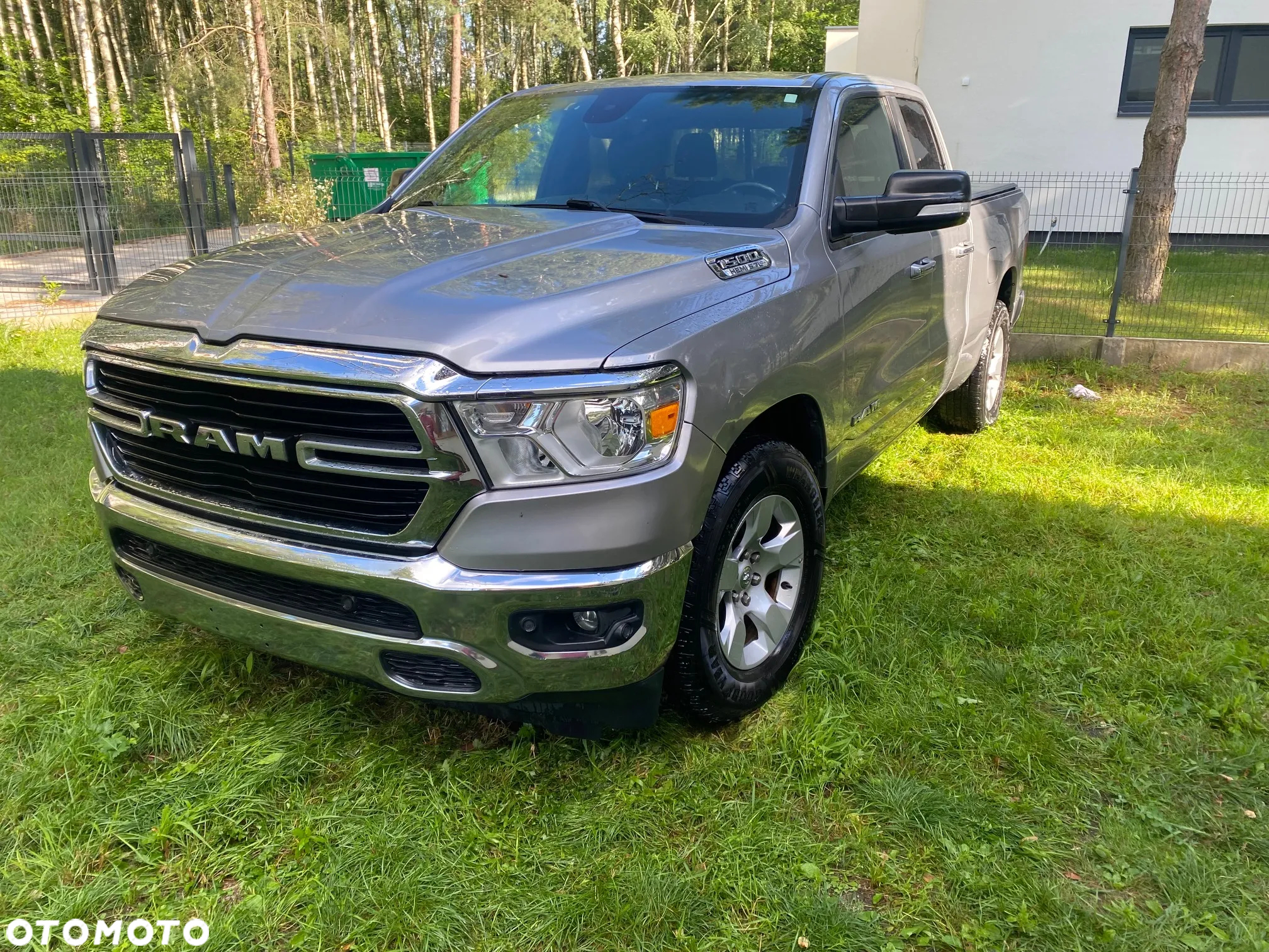 RAM 1500 Crew Cab Shortbed Bighorn - 6