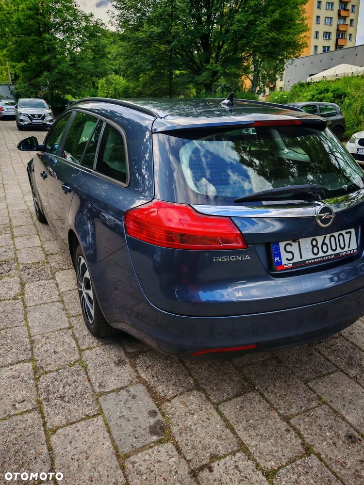 Opel Insignia 1.8 - 9