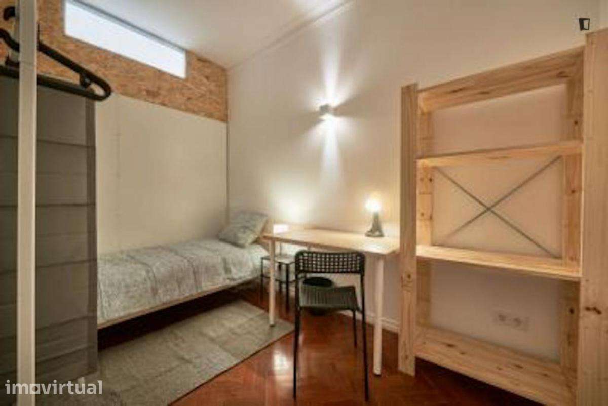 Quarto - localizado em Arroios Lisbon - Grande imagem: 2/14