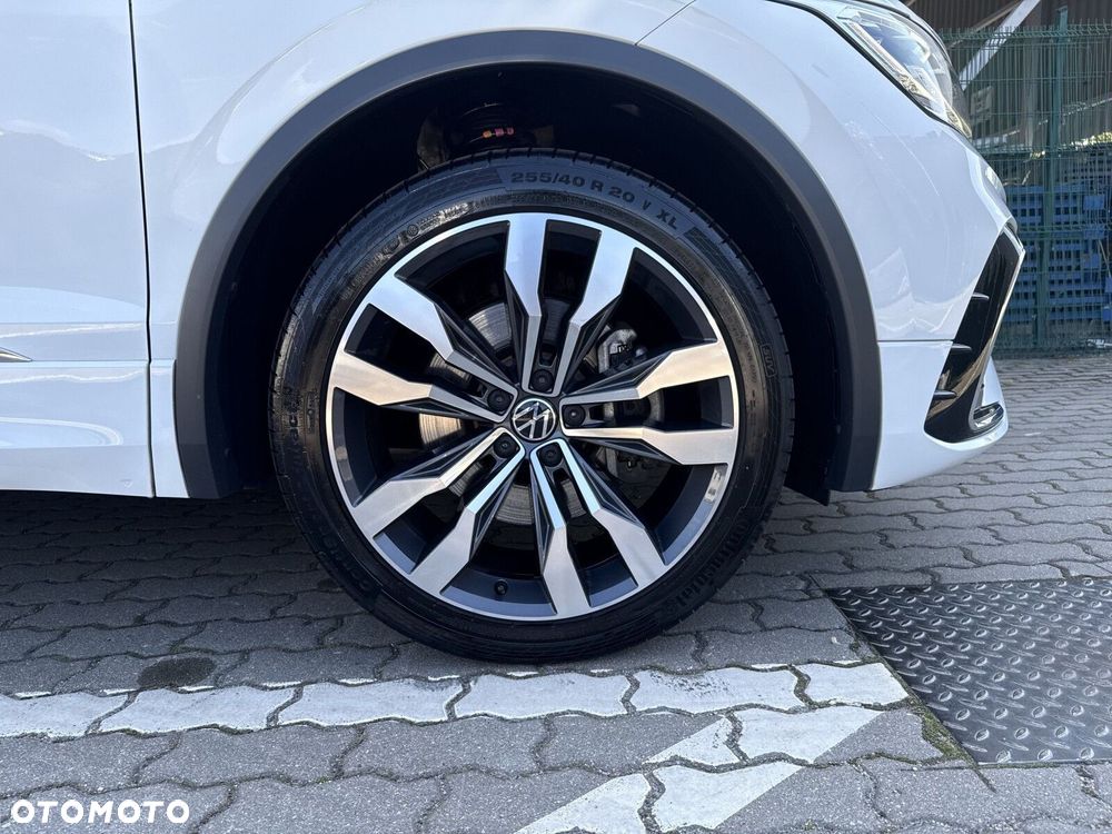 Volkswagen Tiguan Allspace 2.0 TSI 4Mot R-Line DSG - 32