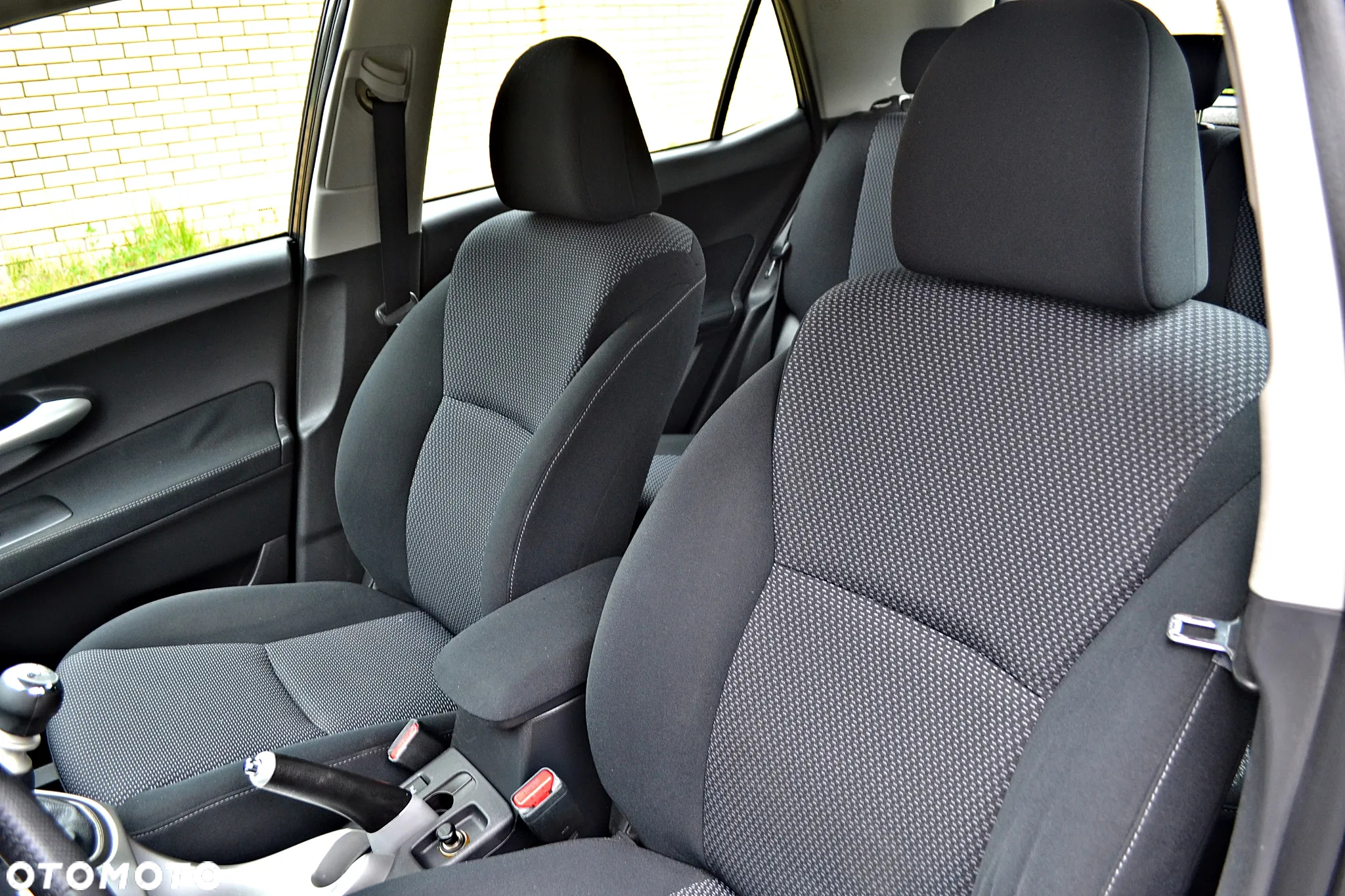 Toyota Auris 1.6 Comfort - 19