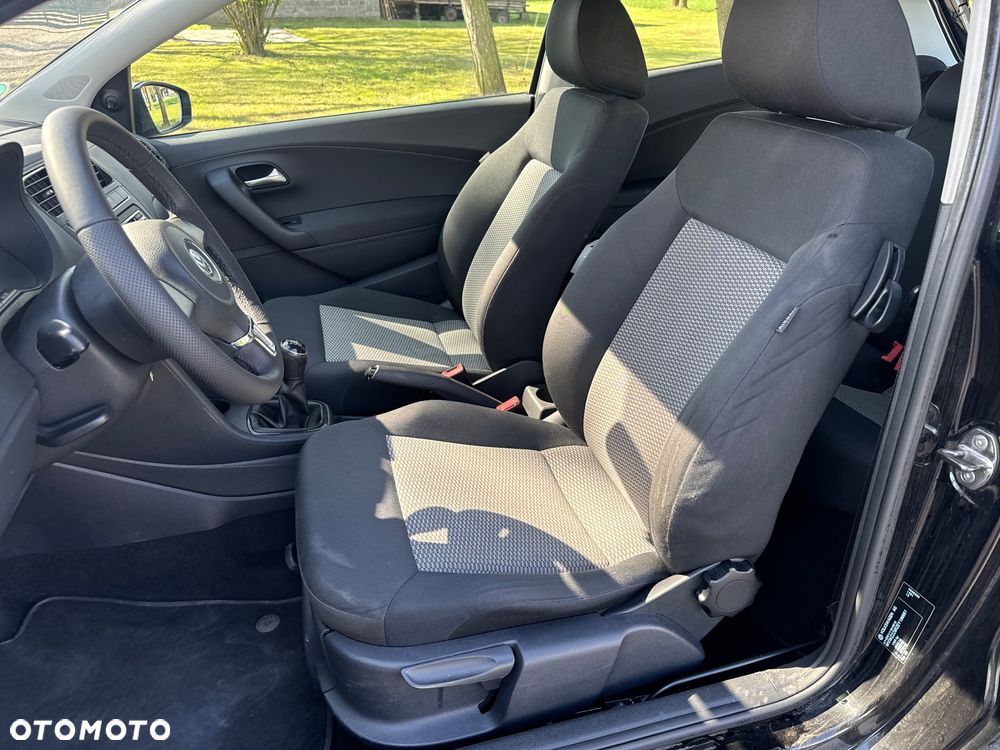 Volkswagen Polo 1.2 Comfortline - 12