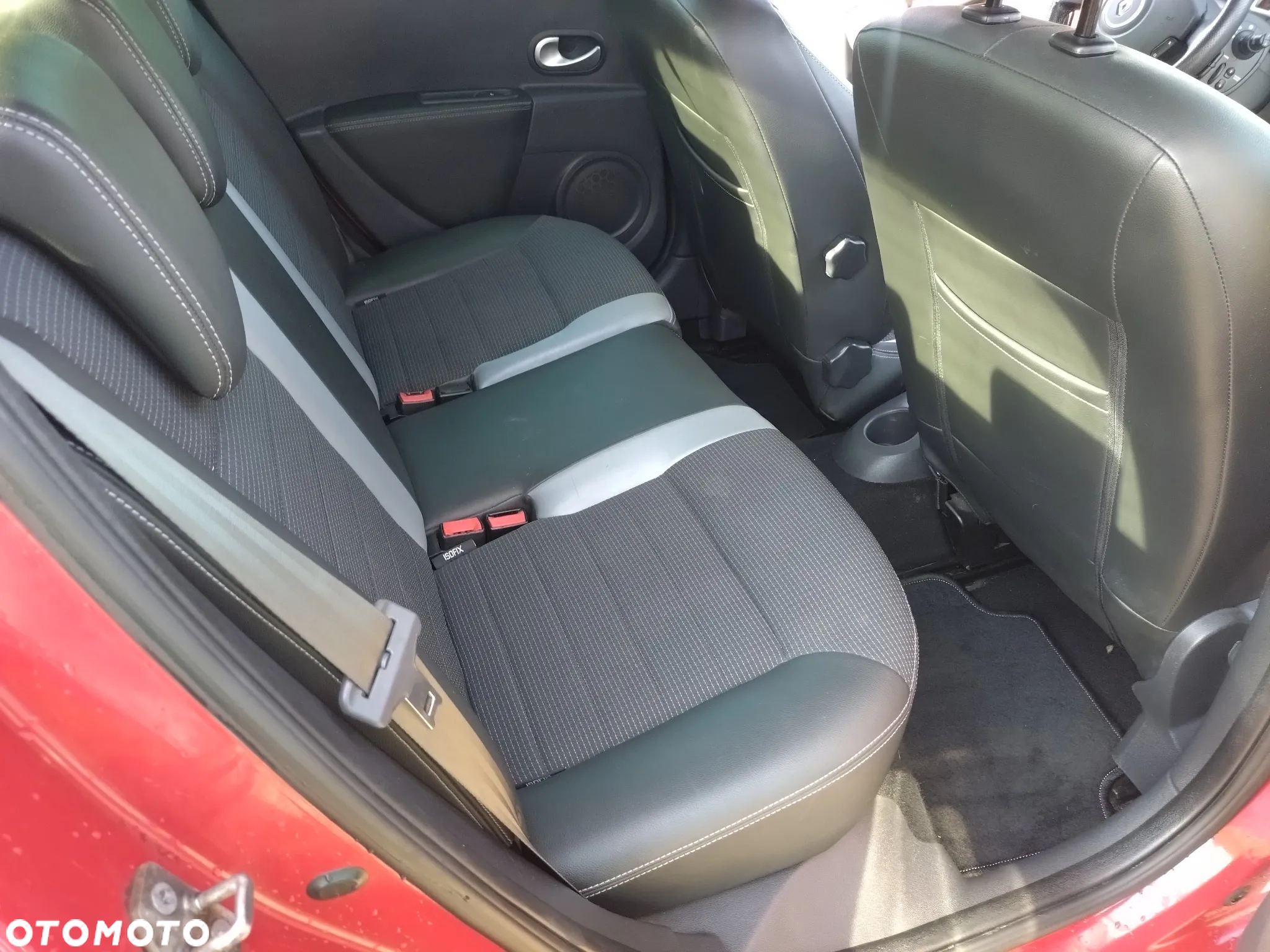 Renault Clio 1.6 16V 130 GT - 33