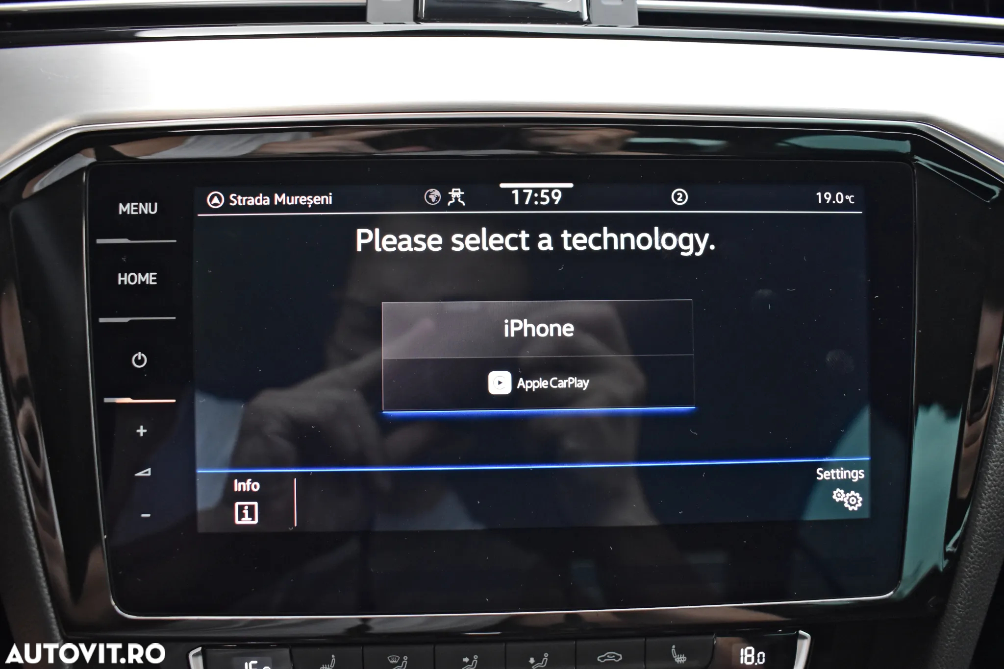 Volkswagen Passat Variant 2.0 TDI SCR DSG R-Line - 21