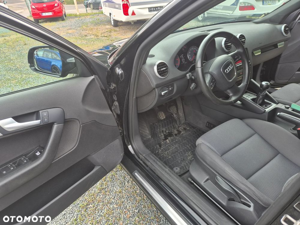 Audi A3 Sportback 2.0 TDI Attraction - 17