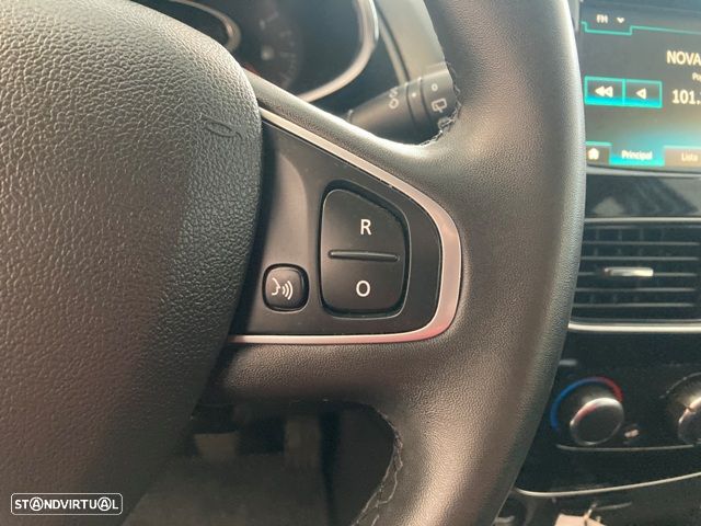 Renault Clio Sport Tourer Energy TCe 90 Business - 11