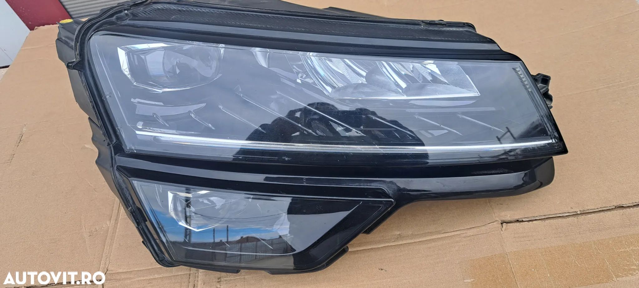 Far dreapta Full Led Skoda Karoq - 1