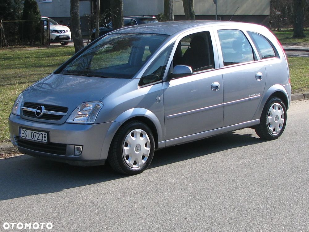 Opel Meriva 1.6 16V (Essentia) - 1
