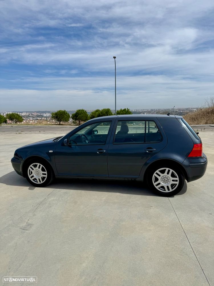 VW Golf 1.9 TDi Highline - 6