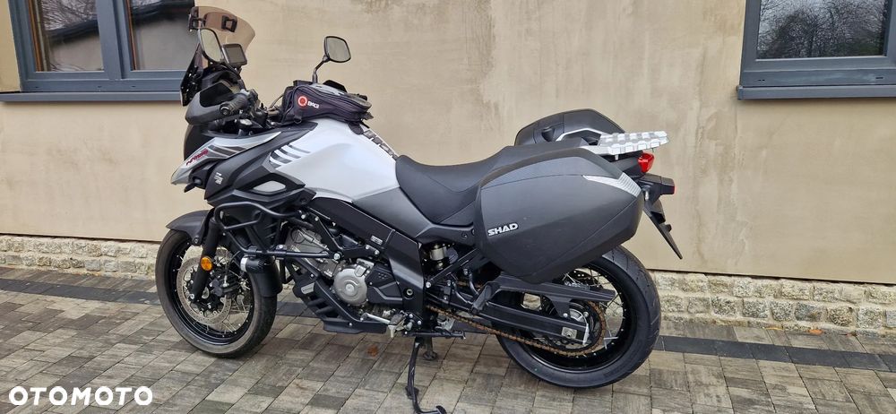 Suzuki V-STROM - 12