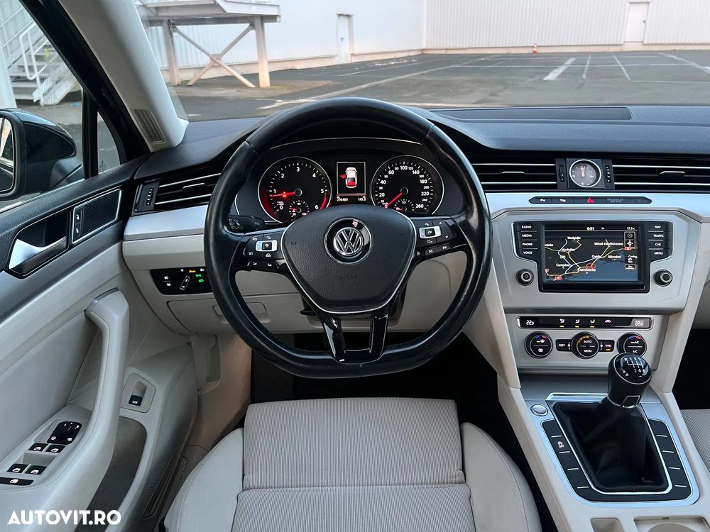 Volkswagen Passat - 6