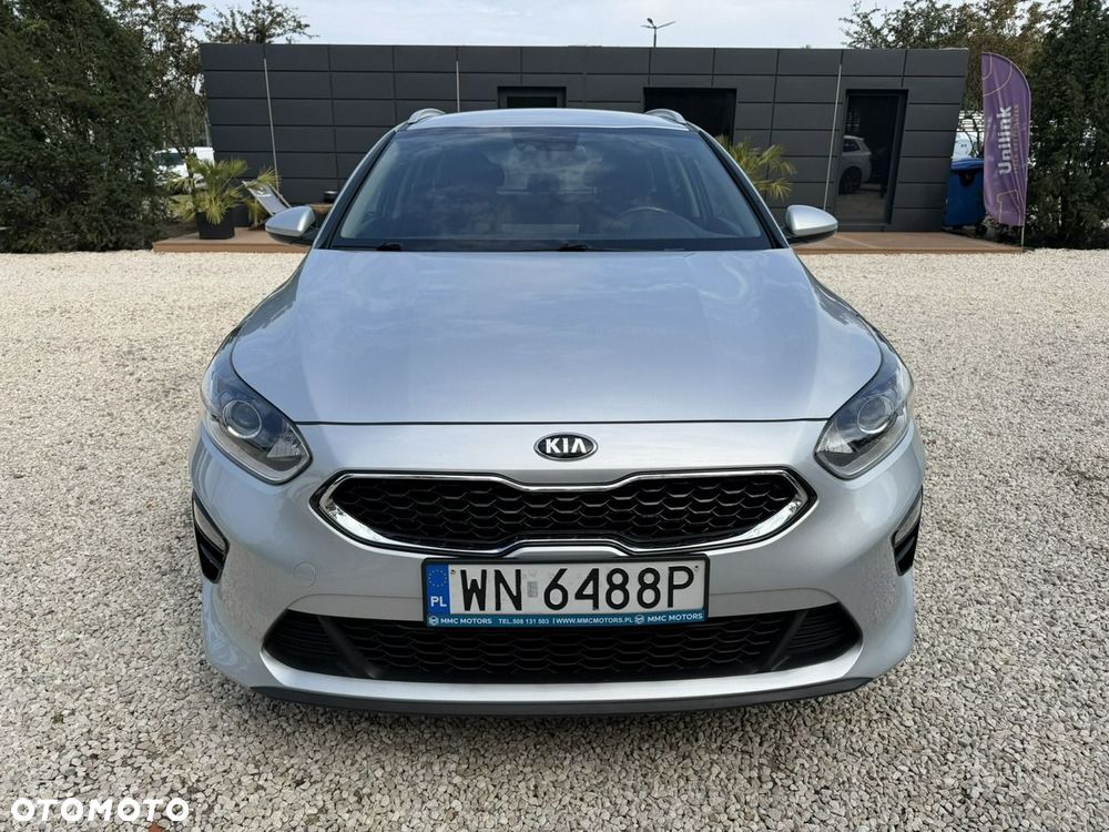 Kia Ceed - 9