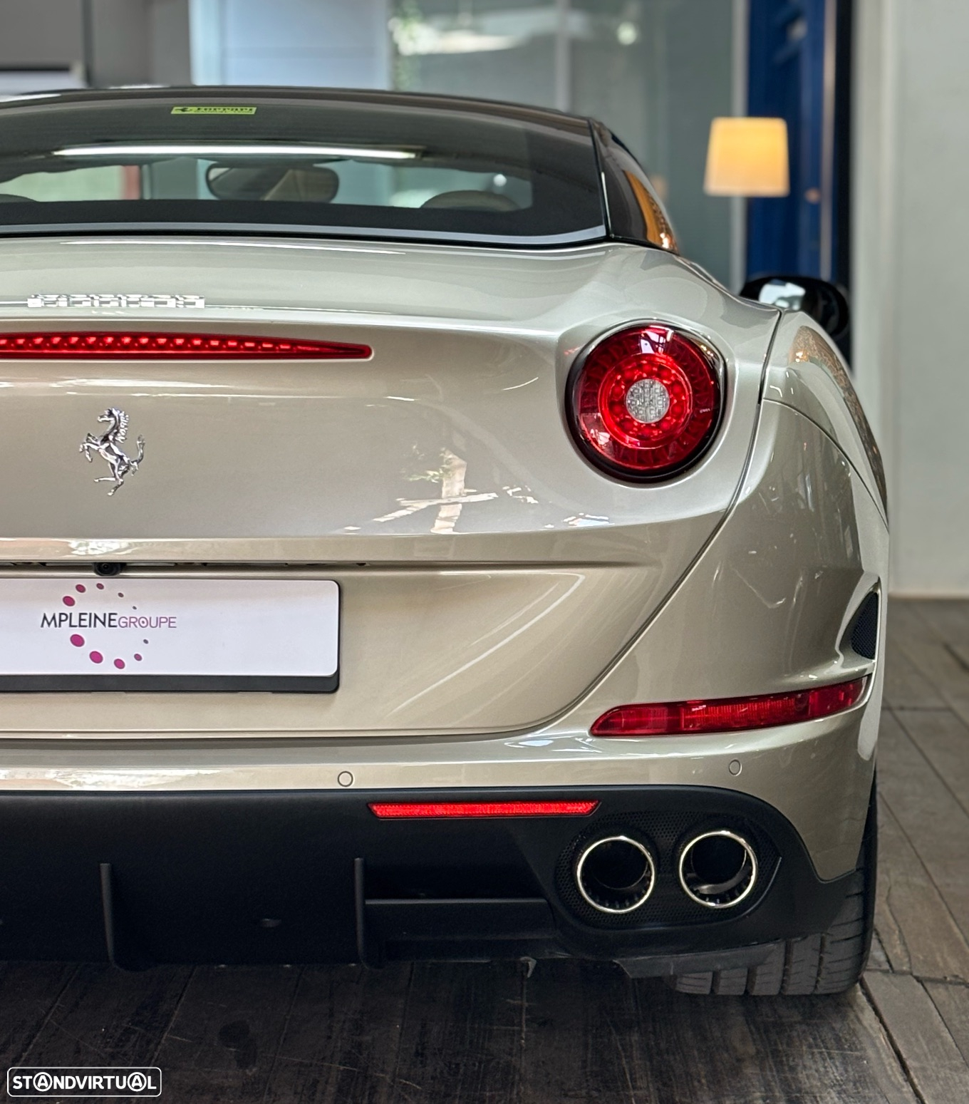 Ferrari California T - 6