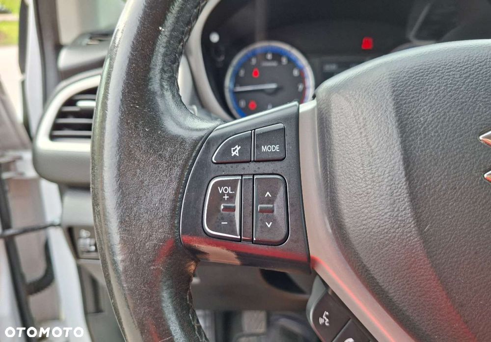 Suzuki S-Cross - 33