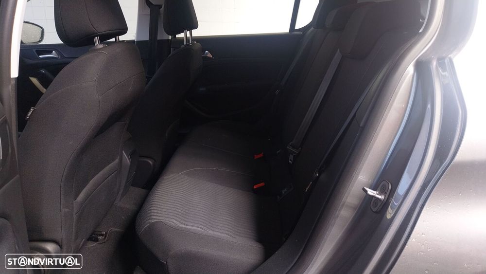 Peugeot 308 1.2 PureTech Allure J18 - 8