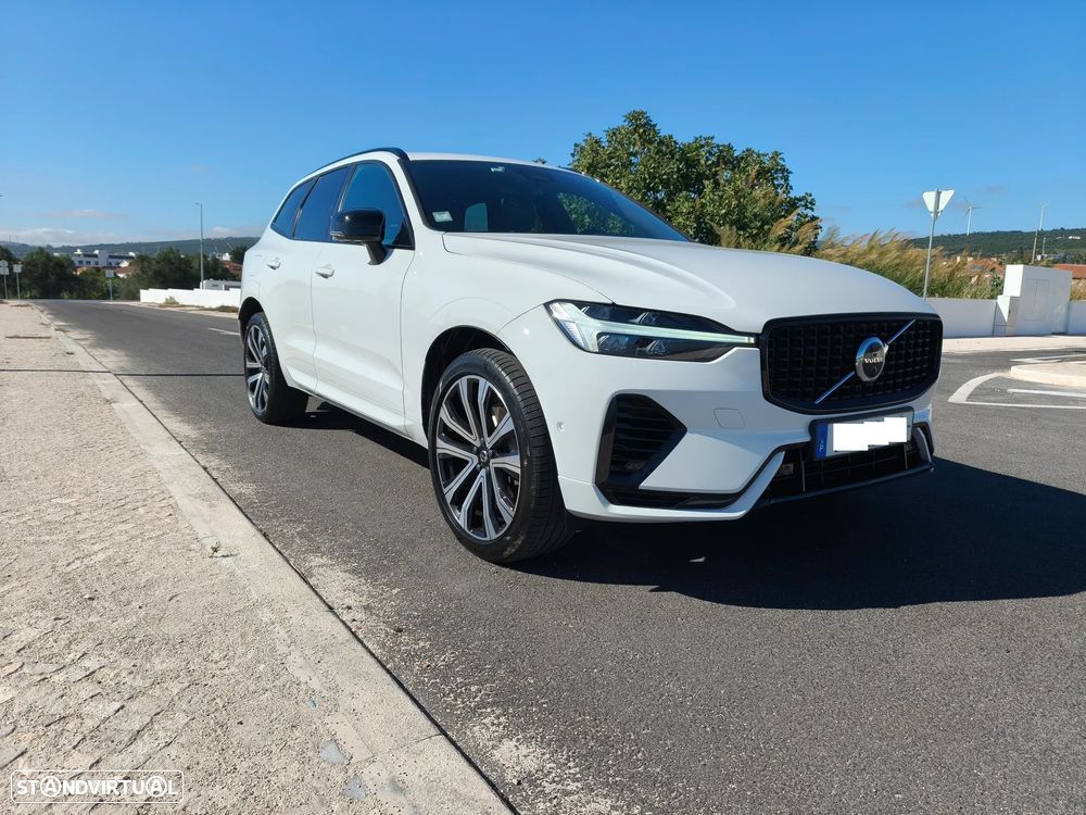 Volvo XC 60 2.0 T6 PHEV R-Design AWD - 2
