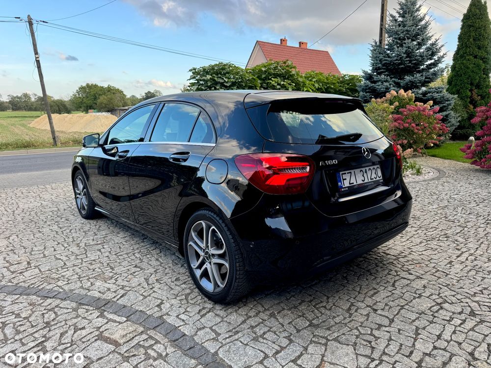 Mercedes-Benz Klasa A 180 (BlueEFFICIENCY) 7G-DCT Urban - 7
