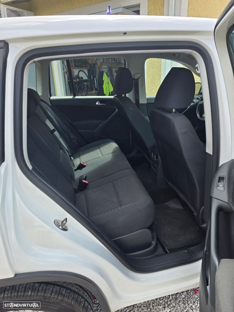 VW Tiguan 2.0 TDI Trend 4Motion - 17