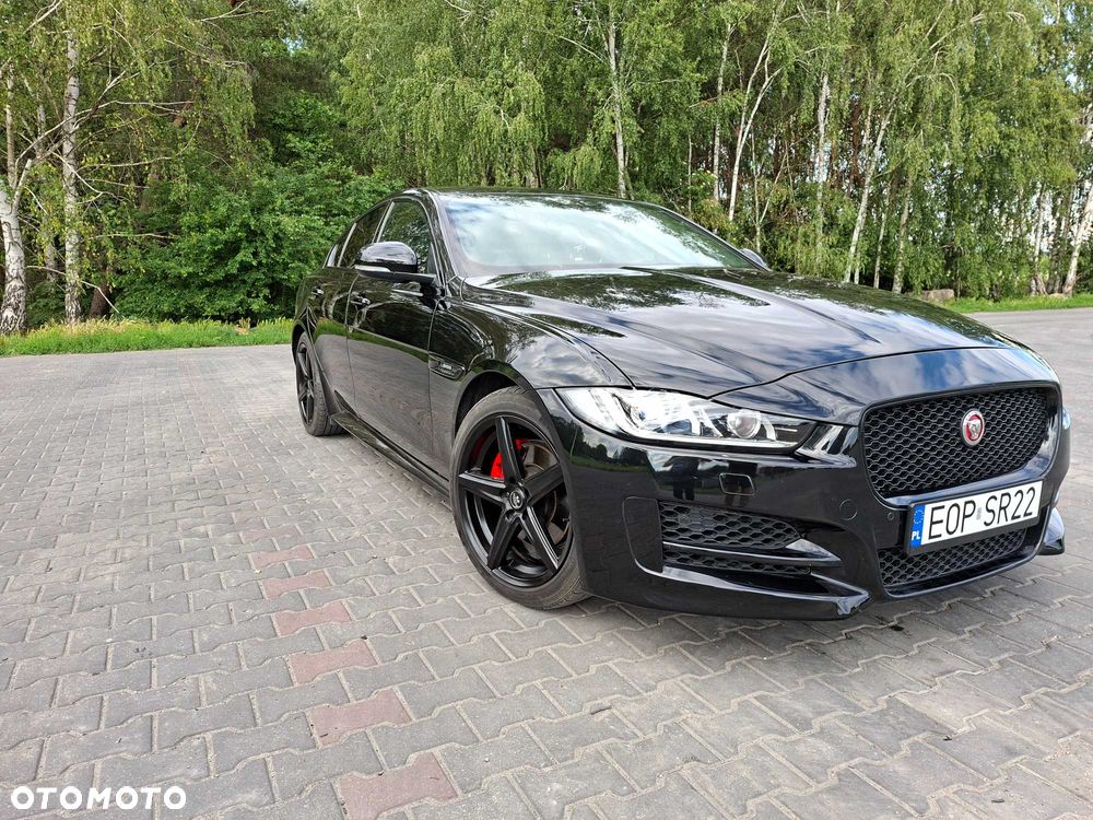 Jaguar XE - 5