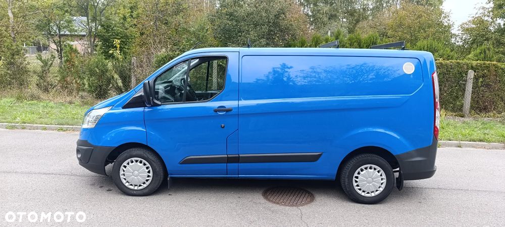 Ford TRANSIT CUSTOM - 3