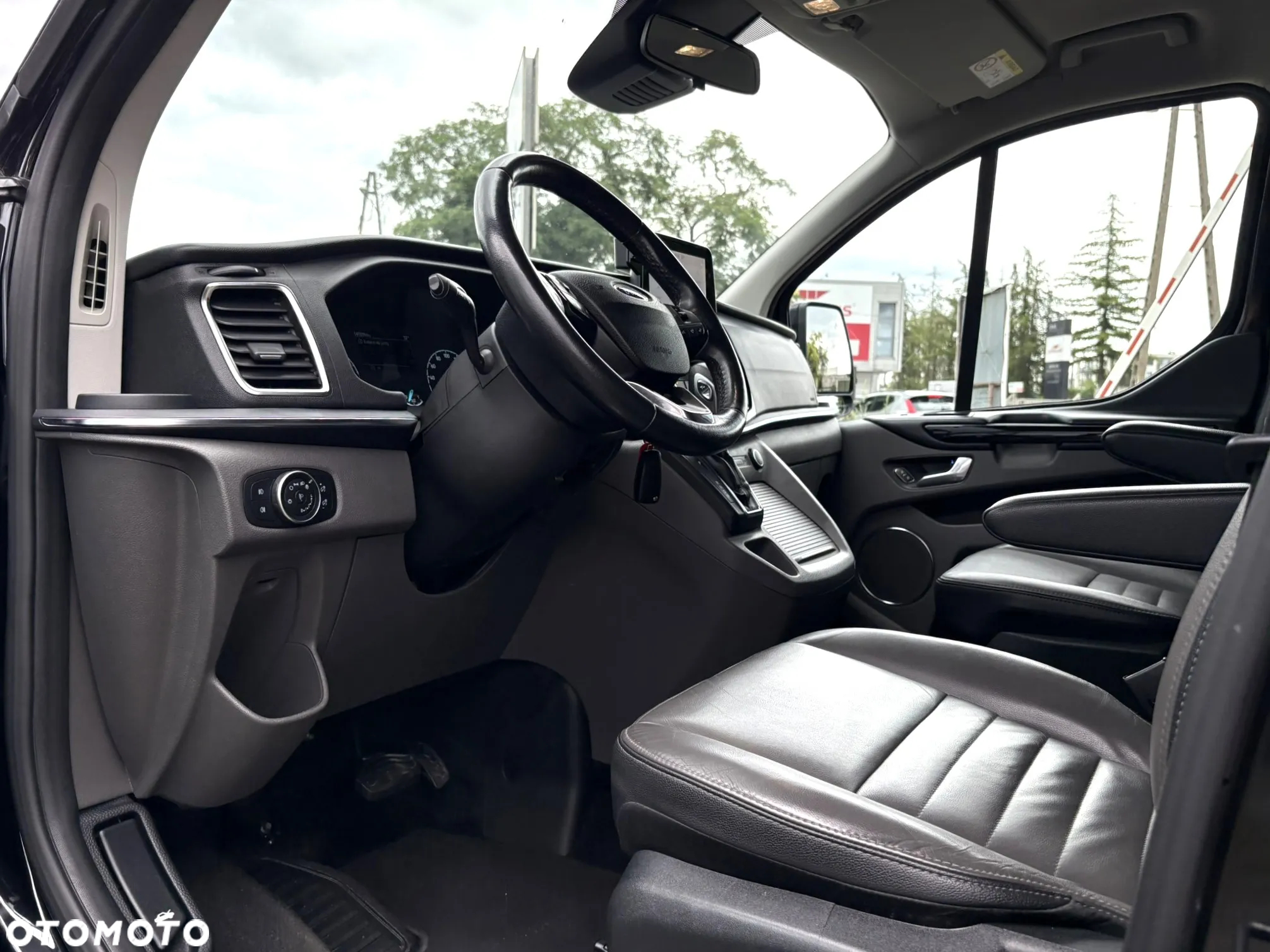 Ford Tourneo Custom 2.0 EcoBlue L2 Titanium X SelectShift - 13