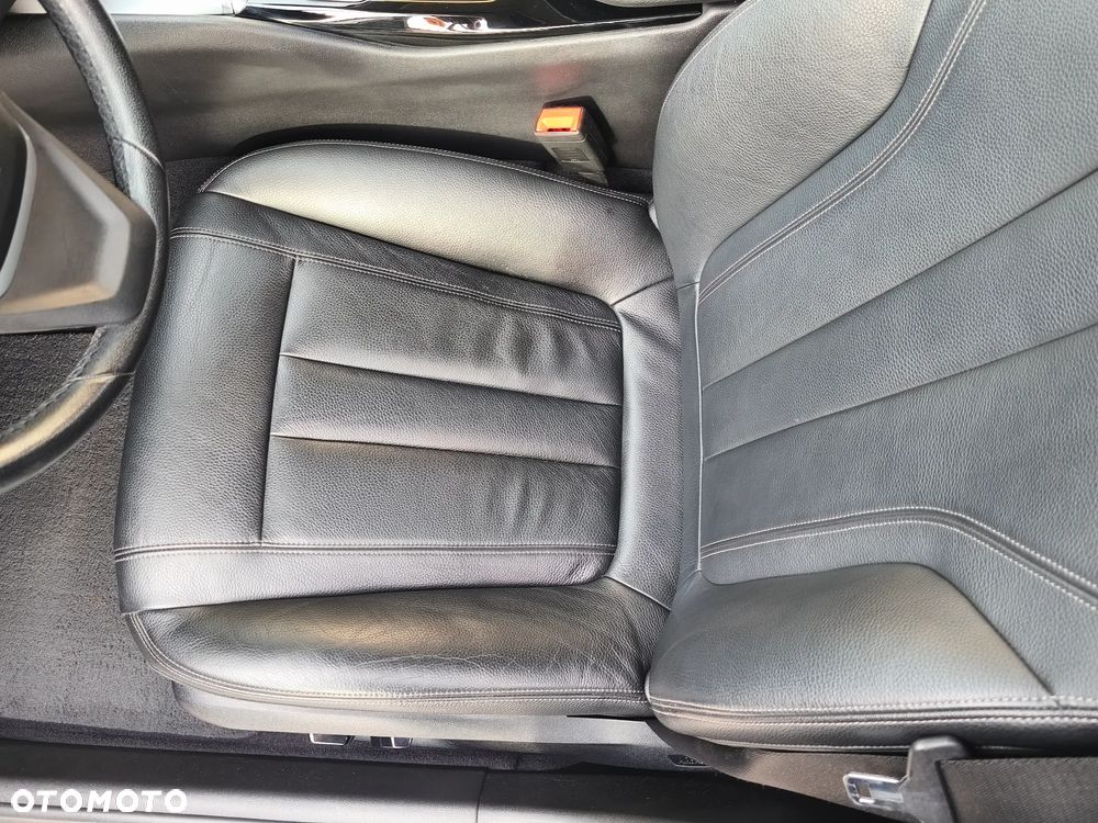 BMW Seria 5 - 12