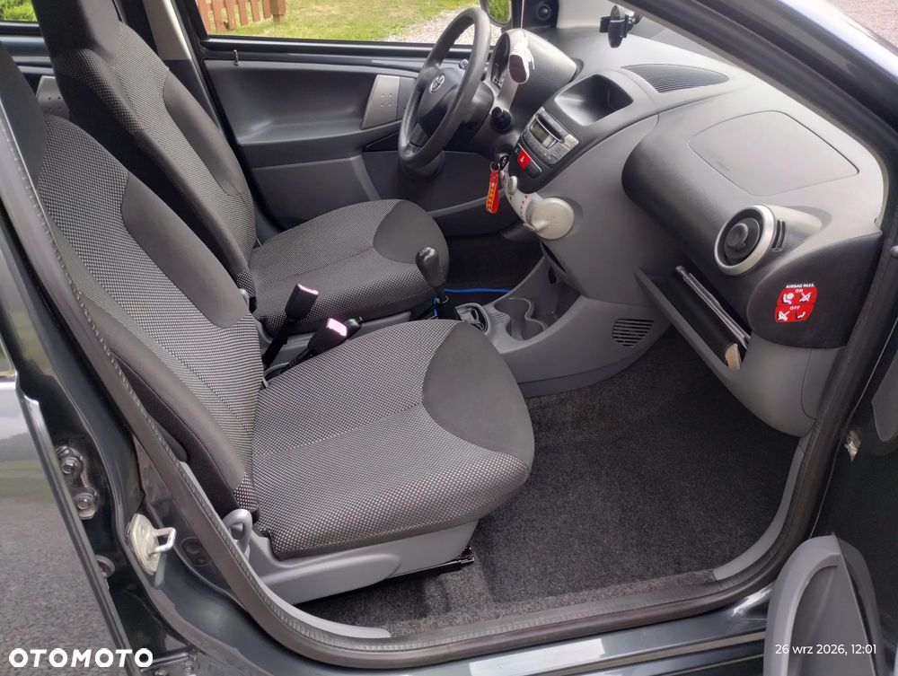 Toyota Aygo - 26